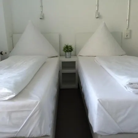 Apartment&Rooms near Brandenburg Gate Berlijn Buitenkant foto
