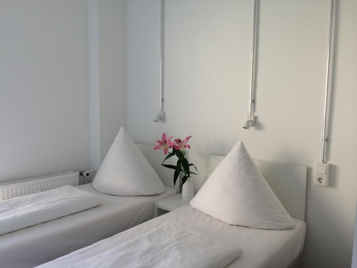 Apartment&rooms Near Brandenburg Gate *